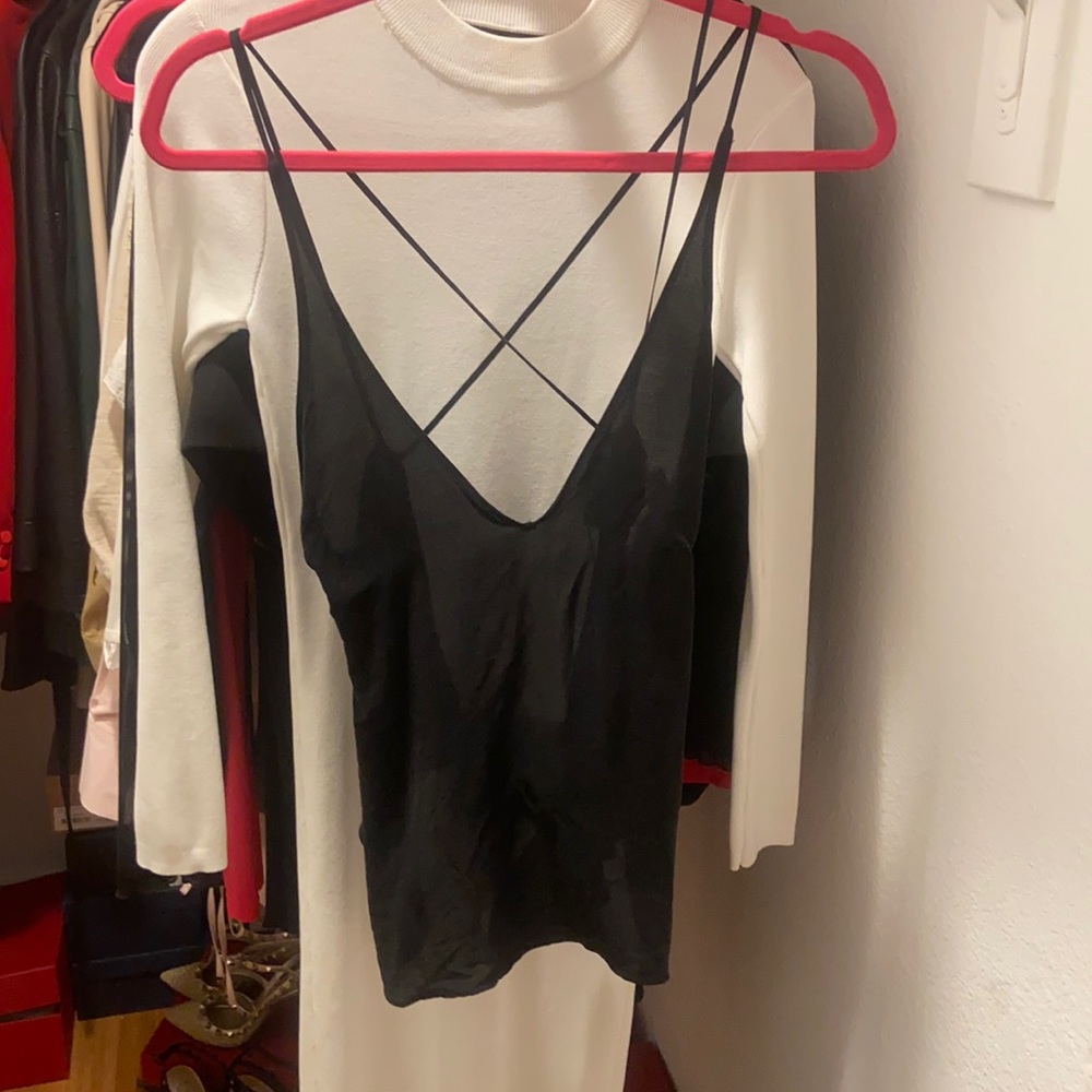 Zara black top NWT LARGE